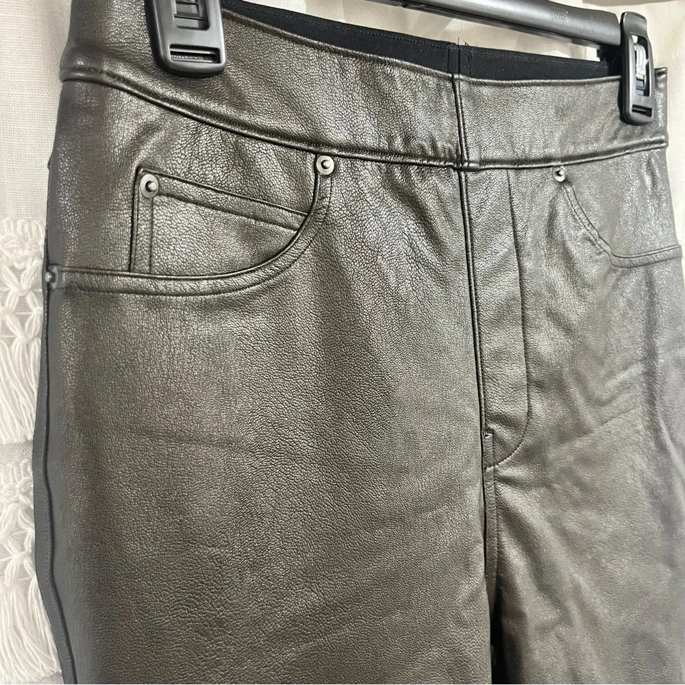 SPANX Black Skinny Pants with Sleek Fit - Picture 5 of 12